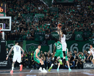 Το τρίποντο νίκης του Λάρκιν στο ΟΑΚΑ (video)