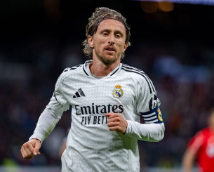 Ο Λούκα Μόντριτς... παρέα με όλες του τις κατακτήσεις στη Ρεάλ