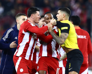 Σε ακρόαση από τη ΔΕΑΒ Ολυμπιακός, ΑΕΚ, οκτώ παίκτες και ο Αλμέιδα