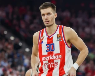 «Κοντά στην απόκτηση του Πετρούσεφ ο Ερυθρός Αστέρας»