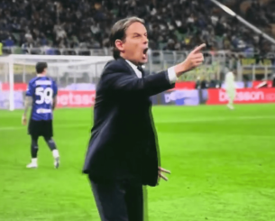 Τα πήρε με τον τέταρτο ο Ιντζάκι - «Δεν θα δώσεις καθυστερήσεις, μην με δουλεύεις»