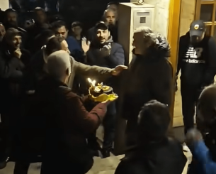 Συγκινητική έκπληξη στον Δημήτρη Χατζηχρήστο για τα γενέθλια της ΑΕΚ