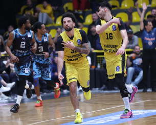 Το Μαρούσι με «κατοστάρα» κέρδισε άνετα τον Κολοσσό κι έκανε βήμα παραμονής