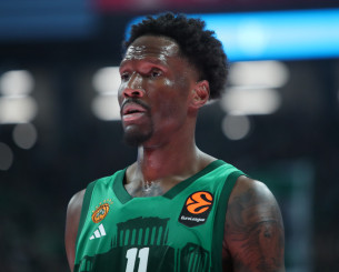 Η επική απάντηση του Χέιζ-Ντέιβις για τα ταξίδια-αστραπή (photo)