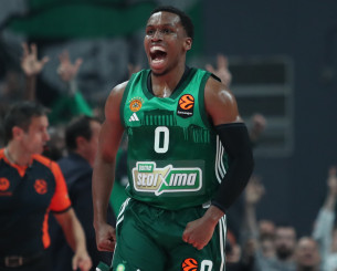 «Shorts effect»: Ο Τι Τζέι πραγματοποίησε το κορυφαίο δεκάλεπτό του με τον Παναθηναϊκό κόντρα στη Μονακό