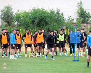 Πάνοπλος ο ΟΦΗ στον Βόλο - Αμφίβολος ο Γκονθάλεθ για τον τελικό