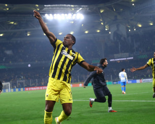 Η ΑΕΚ αναζητά το «θαύμα» του ’77 για μια ιστορική ανατροπή κόντρα στη Ράγιο Βαγιεκάνο