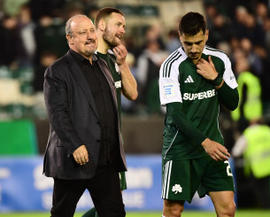 Μπενίτεθ: «Κάποιοι σκέφτονται αν θα μείνουν ή αν θα φύγουν - Ήμασταν πίσω από τον Λεβαδειακό με εννέα πόντους»