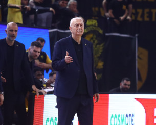 Σάκοτα: «Αυτό που έγινε στο ημίχρονο δεν το έχω ξαναδεί...»