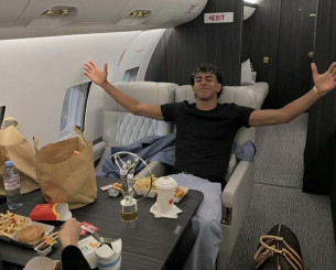 Ο Γιαμάλ γιόρτασε το βραβείο του καλύτερου νέου αθλητή της χρονιάς με... McDonalds (photo)