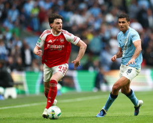 Τώρα δεν υπάρχει επιστροφή, τώρα είναι ο θάνατός σου, η ζωή μου