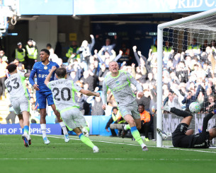 Η Μάντσεστερ Σίτι έκανε περίπατο κόντρα στην Τσέλσι και η Premier League παίρνει «φωτιά»