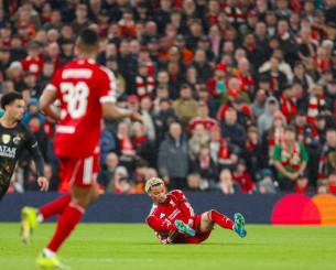 Το χειρότερο σενάριο για τον Εκιτικέ: Ρήξη αχιλλείου και πολύμηνη απουσία για τον φορ της Λίβερπουλ