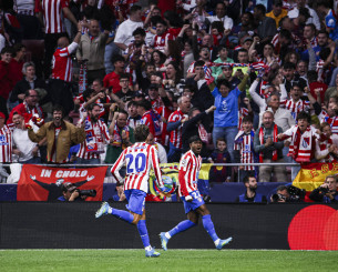 Η Ατλέτικο άντεξε στην πίεση της Μπαρτσελόνα και πήρε σπουδαία πρόκριση για τα ημιτελικά του Champions League