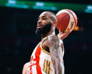 ΜακΙντάιρ σαν... άλλος Καλάθης: Ο «μαέστρος» του Ερυθρού ισοφάρισε το ρεκόρ της EuroLeague