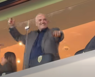 Viral video: Ο Δημήτρης Μελισσανίδης χορεύει στους ρυθμούς του «Bella Ciao»!