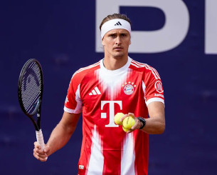 Ο Ζβέρεφ φόρεσε τη φανέλα του Ολίσε και προκρίθηκε στα προημιτελικά του Μονάχου (photo)