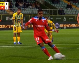 Μεγάλη αλλαγή στο ποδόσφαιρο - Εφαρμόστηκε για πρώτη φορά ο νέος κανονισμός πέναλτι