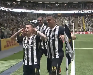 Ο Μπερνάρ σκόραρε, αντέδρασε στις αποδοκιμασίες και... απολογήθηκε (video)