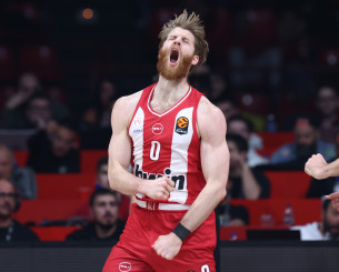 Ο «αλλαγμένος» Γουόκαπ στα playoffs με τη Μονακό