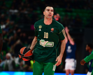 «Επιστρέφει σε χρόνο - ρεκόρ ο Σλούκας» - Το ρεπορτάζ του Β. Ιωάννου για τον αρχηγό του Παναθηναϊκού