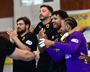 Ανώτερη η ΑΕΚ, κέρδισε τον ΠΑΟΚ και προκρίθηκε στον τελικό της Handball Premier