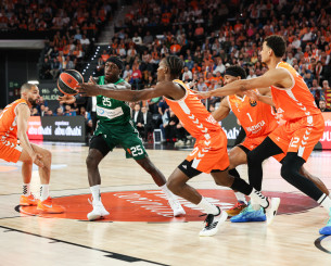 Η EuroLeague κατέβασε την ανάρτηση με τον Μπαντιό και τον Ναν