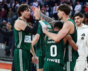 Η τελευταία άμυνα στην Roig Arena και τα «τρελά» πανηγύρια στον πάγκο του Παναθηναϊκού (video, photos)