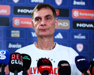 Μπαρτζώκας: «Εκτός από εμάς και τον Παναθηναϊκό, δεν ξέρω άλλη ομάδα με τόση πίεση να πάρει τη Euroleague»