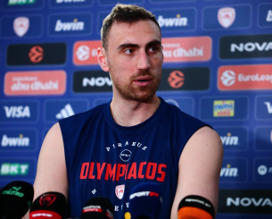 Μιλουτίνοφ: «Να ξεχάσουμε το πρώτο ματς - Τιμή να φωνάζει ο κόσμος το όνομα μου»