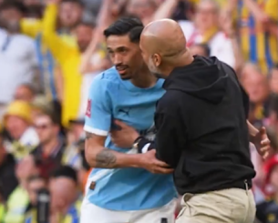 «Θα σε σκοτώσω»: Ο Γκουαρδιόλα άρπαξε τον Ράιντερς και δεν τον άφηνε να φύγει (video)