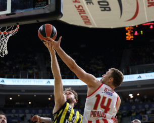 «EuroLeague by Night»: Η απόλυτη ανάλυση για τον ημιτελικό του Ολυμπιακού με τη Φενέρμπαχτσε (video)