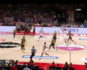Ο Βεζένκοφ... μίλησε στη εκπνοή: Απίστευτο buzzer beater από τη σέντρα (video)