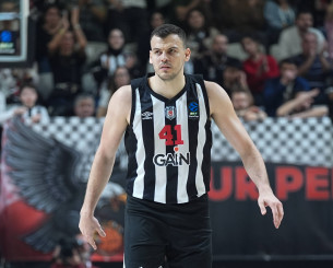Ο Άρης «ψάχτηκε» για Ζίζιτς αλλά αυτός τραυματίστηκε και χειρουργείται στον ώμο