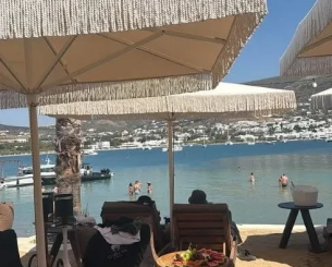 Ο Καρέτσας κάνει διακοπές στην Πάρο