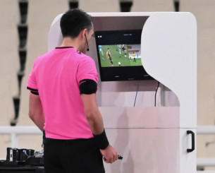 Η «δίκαιη» πρόταση του Αστέρα AKTOR για ξένους διαιτητές VAR στα ματς των BIG 5
