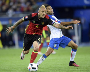 Σοκάρει ο Ναϊνγκολάν - «Ημασταν θαμμένοι στα χρέη, δούλευα παράνομα σε μπαρ»