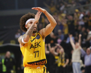 Η ιστορία του... τάιμ άουτ: Στα άδυτα του viral πανηγυρισμού του Χάντερ Χέιλ