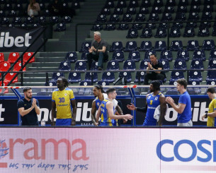 ΚΑΕ Περιστέρι: «Προσφέρουμε στον Βασίλη Ξανθόπουλο το standing ovation που του αξίζει»