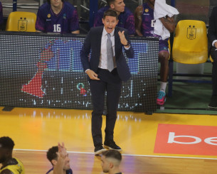 Ανανεώνει με την Γκραν Κανάρια ο Λάκοβιτς