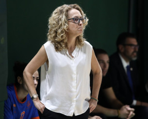 Νέα προπονήτρια του Ολυμπιακού η Φρόσω Δρακάκη