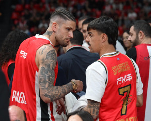 Ο ποδοσφαιρικός Ολυμπιακός πήγε... ΣΕΦ: Η «τετράδα» που παρακολουθεί το Game 2 με τη Ρεάλ