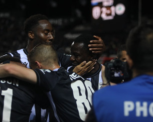 «Πόλεμος» για τη 2η θέση - Η βαθμολογία των playoffs της Super League