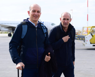 Mε τους Αγγελόπουλους αρχηγούς αποστολής αναχώρησε ο Ολυμπιακός για Μαδρίτη