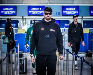 Στην Κωνσταντινούπολη ο Παναθηναϊκός με συνθήματα και πίστη για πρόκριση - Βίντεο