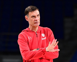 Μπαρτζώκας: «Ο Φουρνιέ παίρνει φάρμακα - Δεν ξέρουμε ακόμα αν θα παίξει»