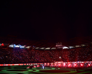 Ολυμπιακός: Μαγική ατμόσφαιρα από τους 33.000 φιλάθλους των Πειραιωτών