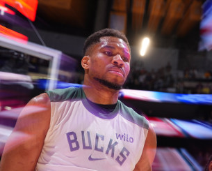 «Συνάντηση των Μπακς με τον Γιάννη την επόμενη εβδομάδα»