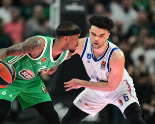 Ο Ελάιζα Μπράιαντ για το περιστατικό με τον Αταμάν: «Είναι ένα τεράστιο μέρος της ανόδου της Εφές»