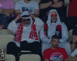 Οι «Άραβες του ΣΕΦ» πρωταγωνιστούν στη παρακάμερα του Ολυμπιακός - ΑΕΚ (video)